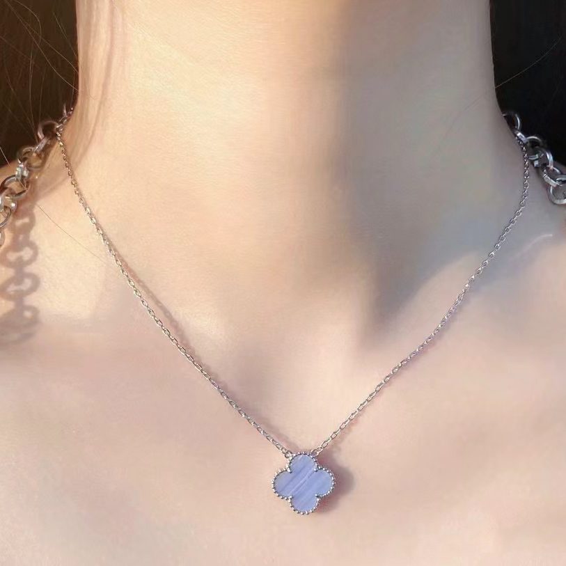 【ヴァンクリーフ】ネックレス・ペンダント 0825-4-58