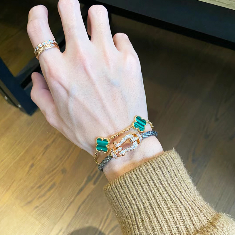 【ヴァンクリーフ】ブレスレット 0320-1-4