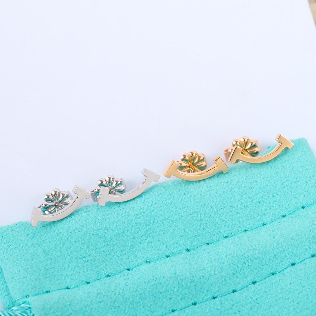 【ティファニー】ピアス 0828-1-18