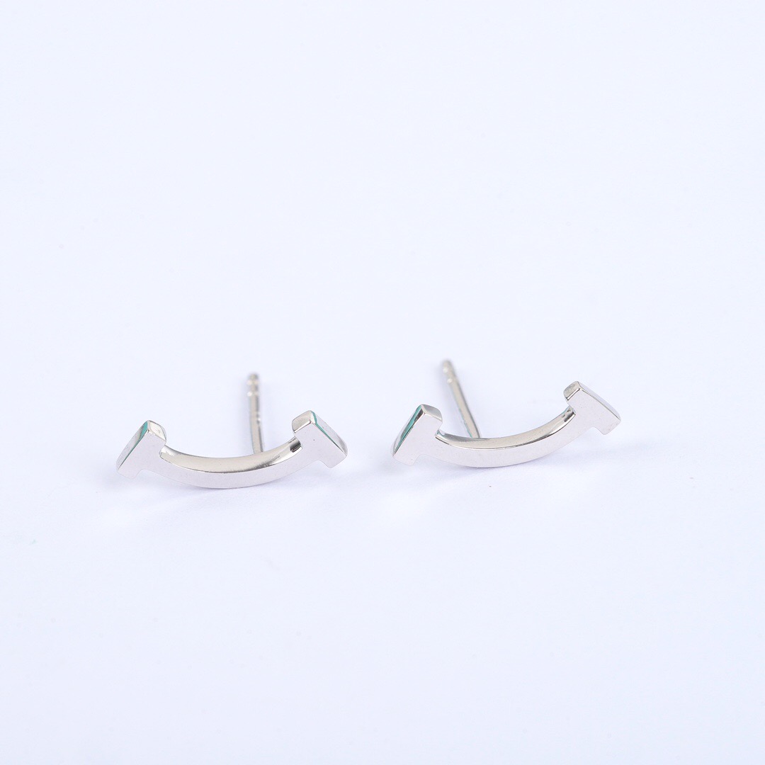 【ティファニー】ピアス 0828-1-18