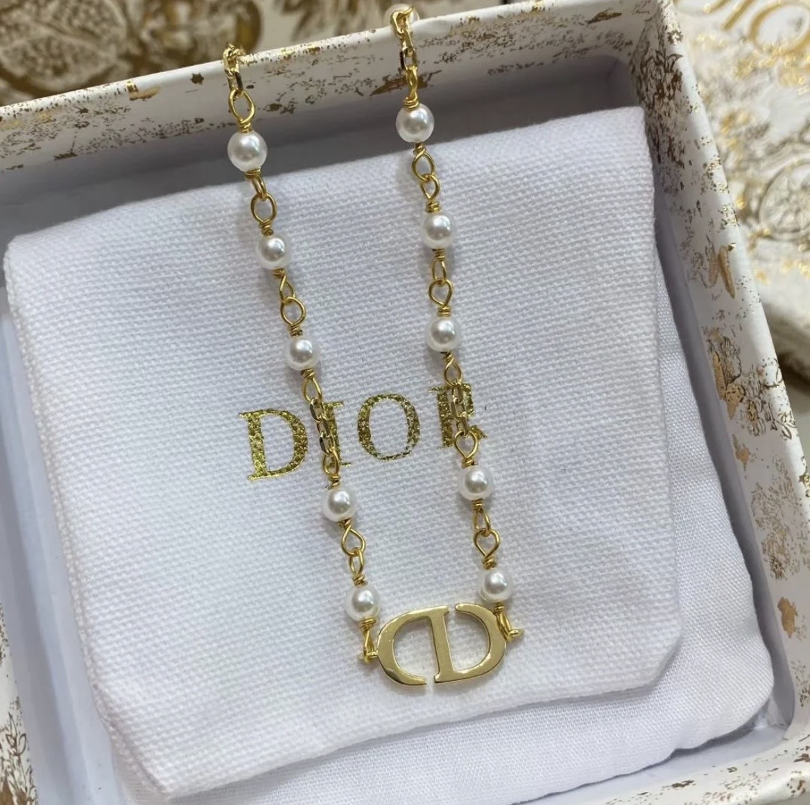 【ディオール】ネックレス・ペンダント 0731-2-18-1