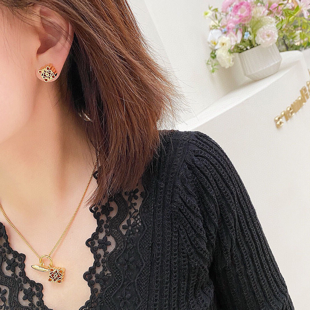 【ロエベ】ピアス 0804-3-1