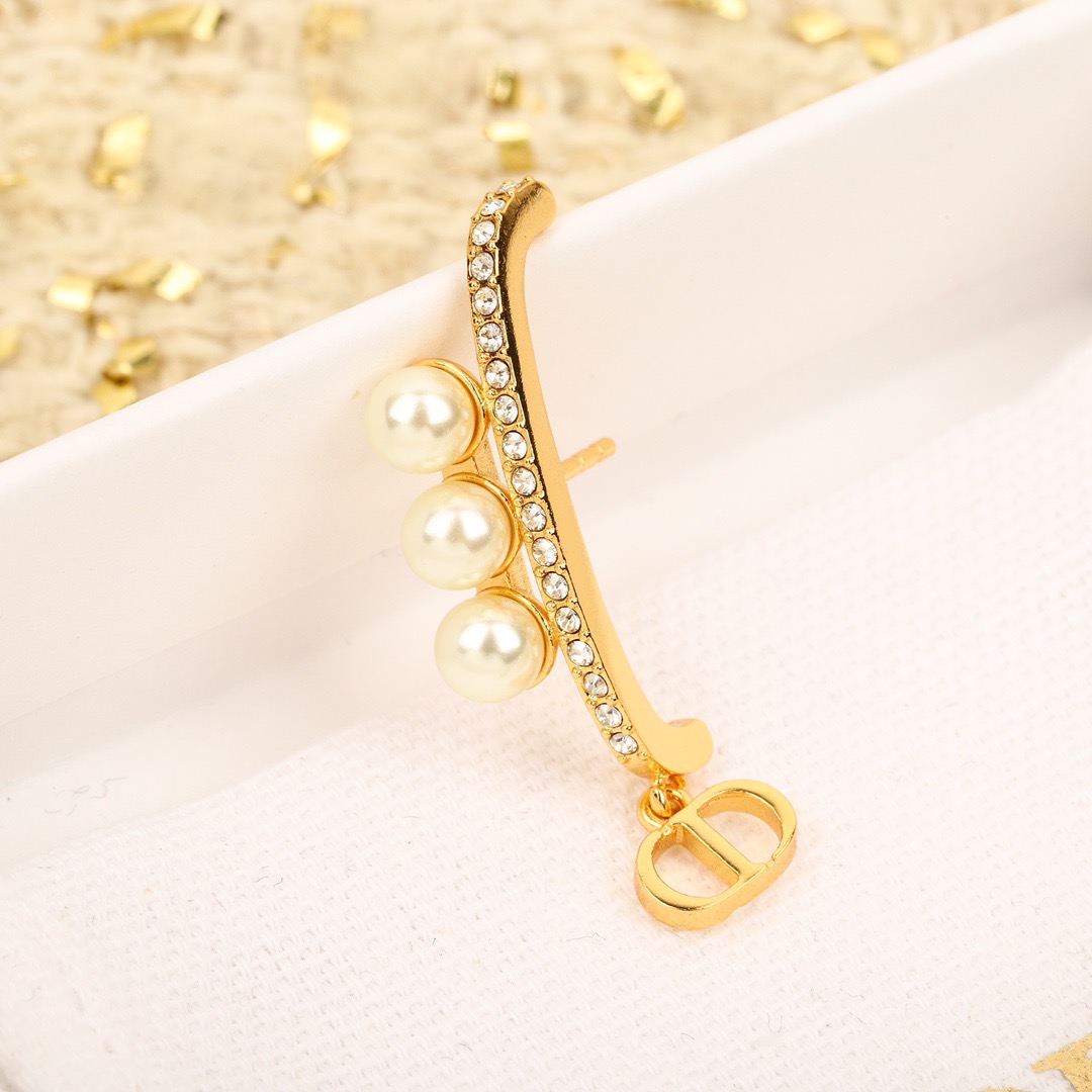 【ディオール】ピアス 0419-2-4-1