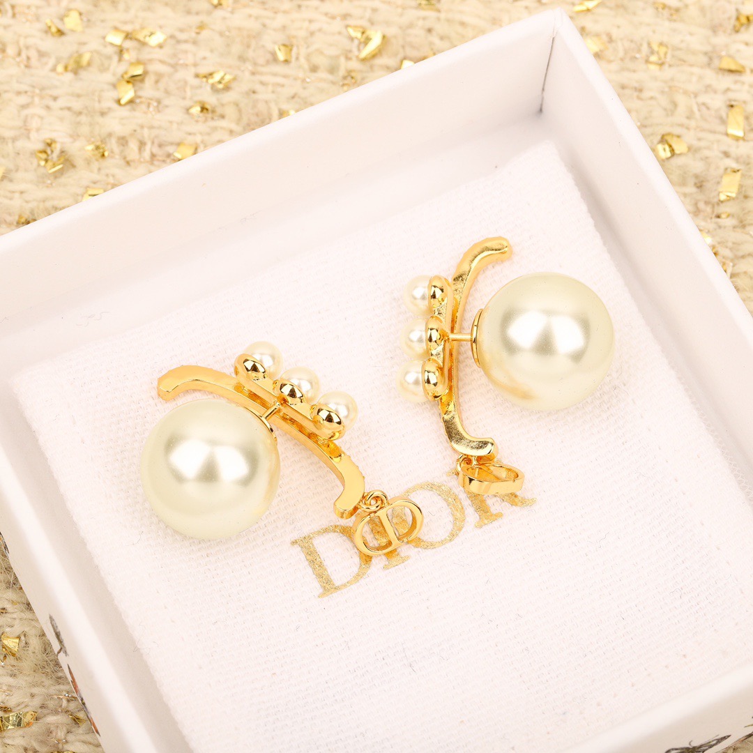 【ディオール】ピアス 0419-2-4-1