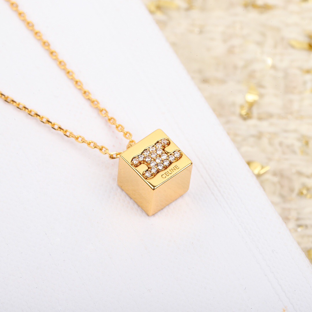 【セリーヌ】ネックレス・ペンダント 0905-3-4