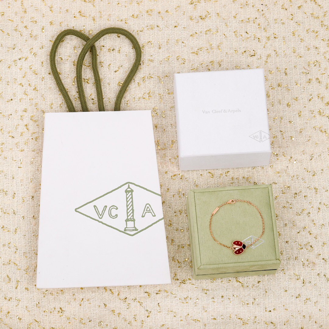 【ヴァンクリーフ】ブレスレット 0825-3-36