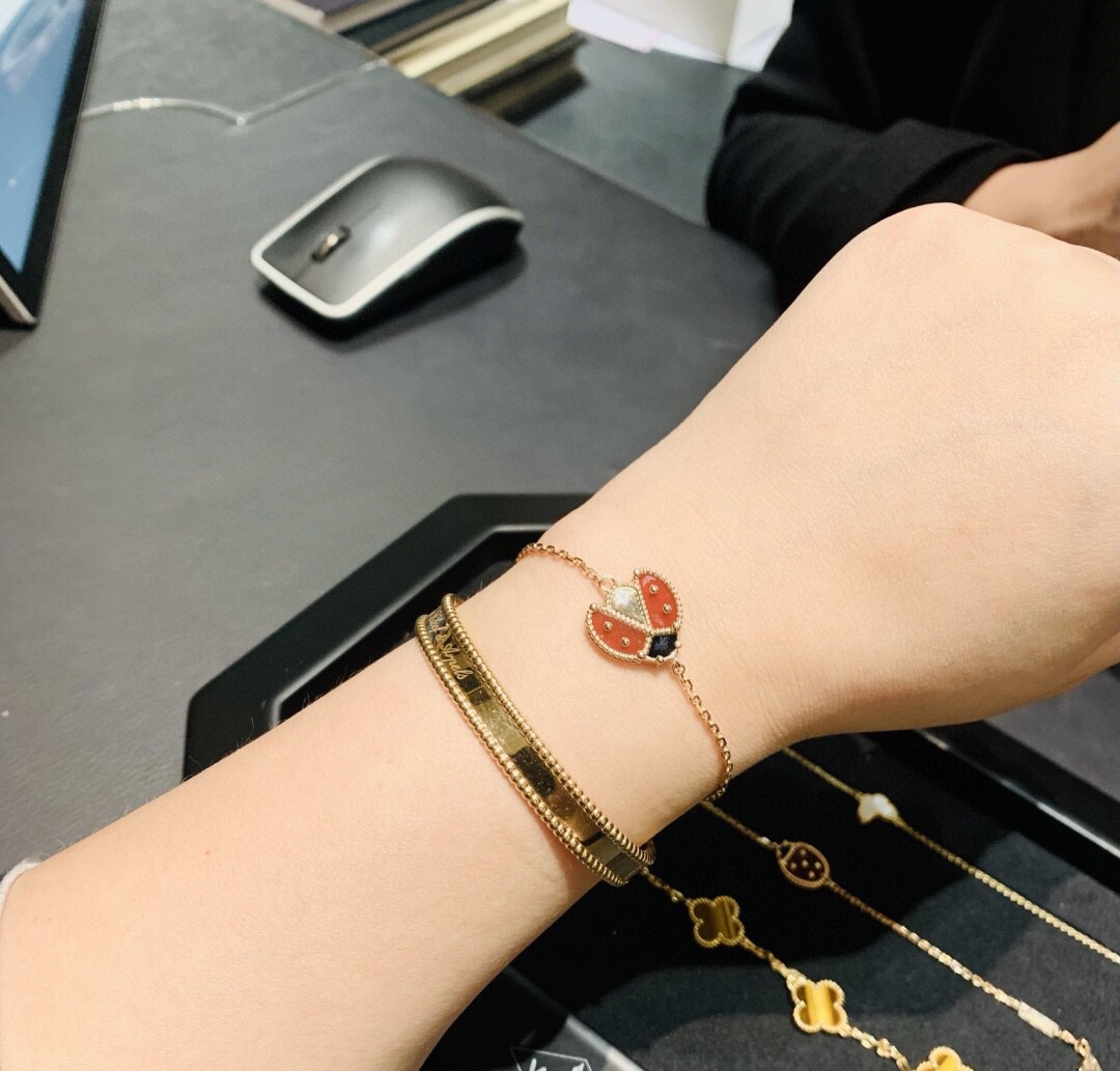 【ヴァンクリーフ】ブレスレット 0825-3-36