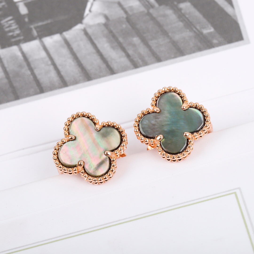 【ヴァンクリーフ】ピアス 0825-2-12