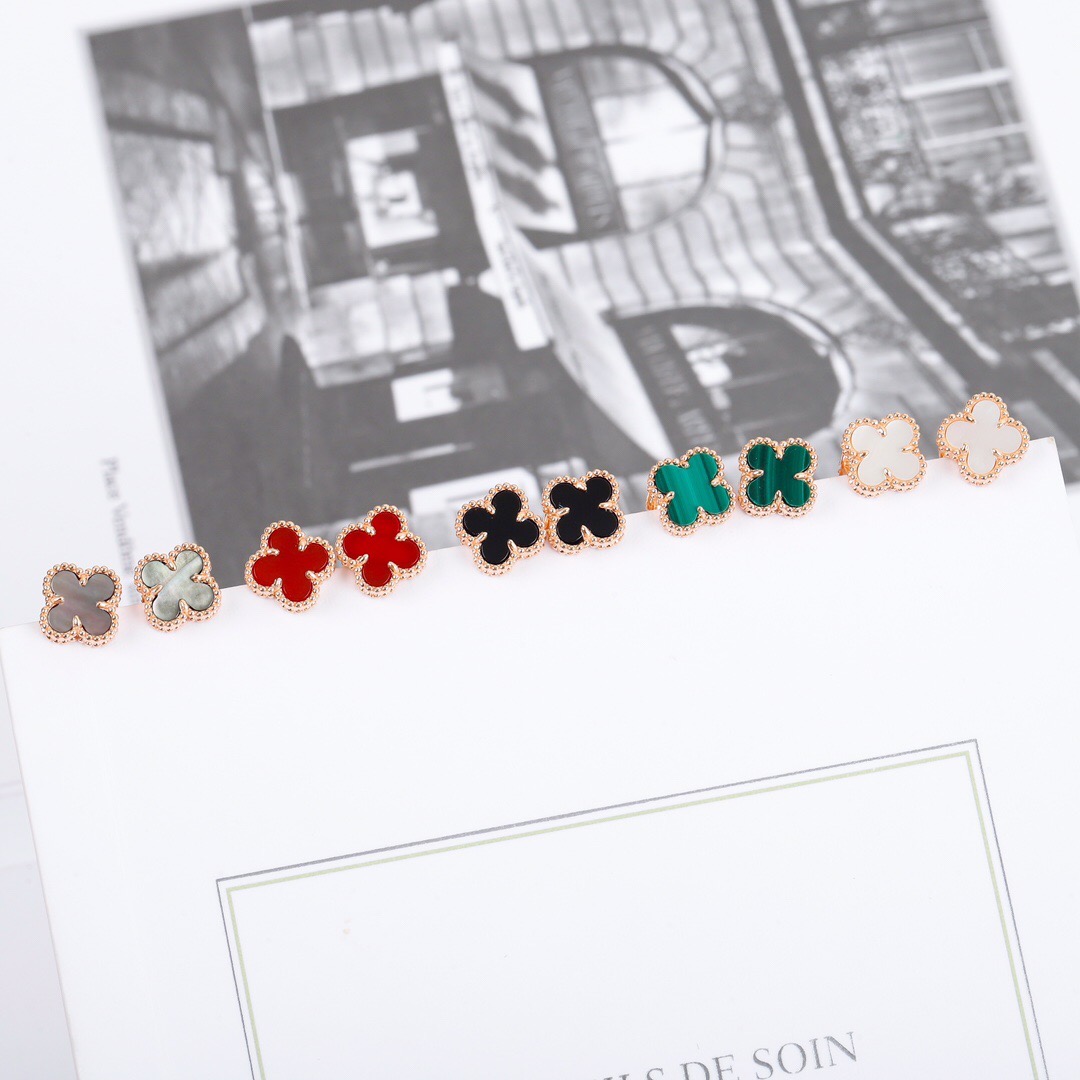 【ヴァンクリーフ】ピアス 0825-2-62