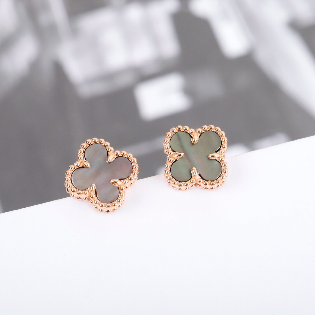 【ヴァンクリーフ】ピアス 0825-2-62