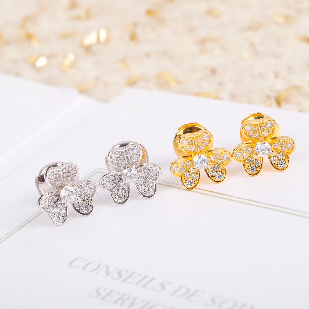 【ヴァンクリーフ】ピアス 0825-2-60