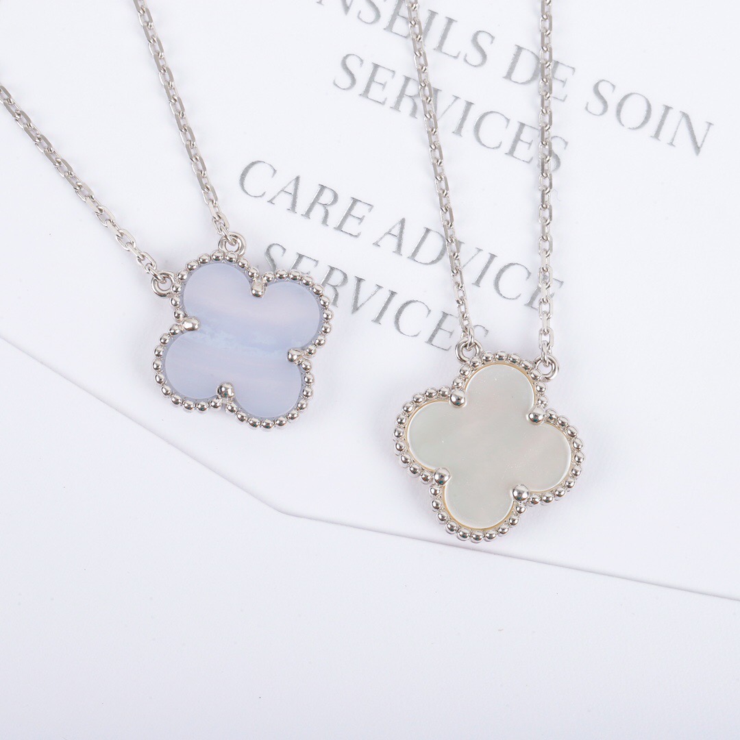 【ヴァンクリーフ】ネックレス・ペンダント 0825-4-58