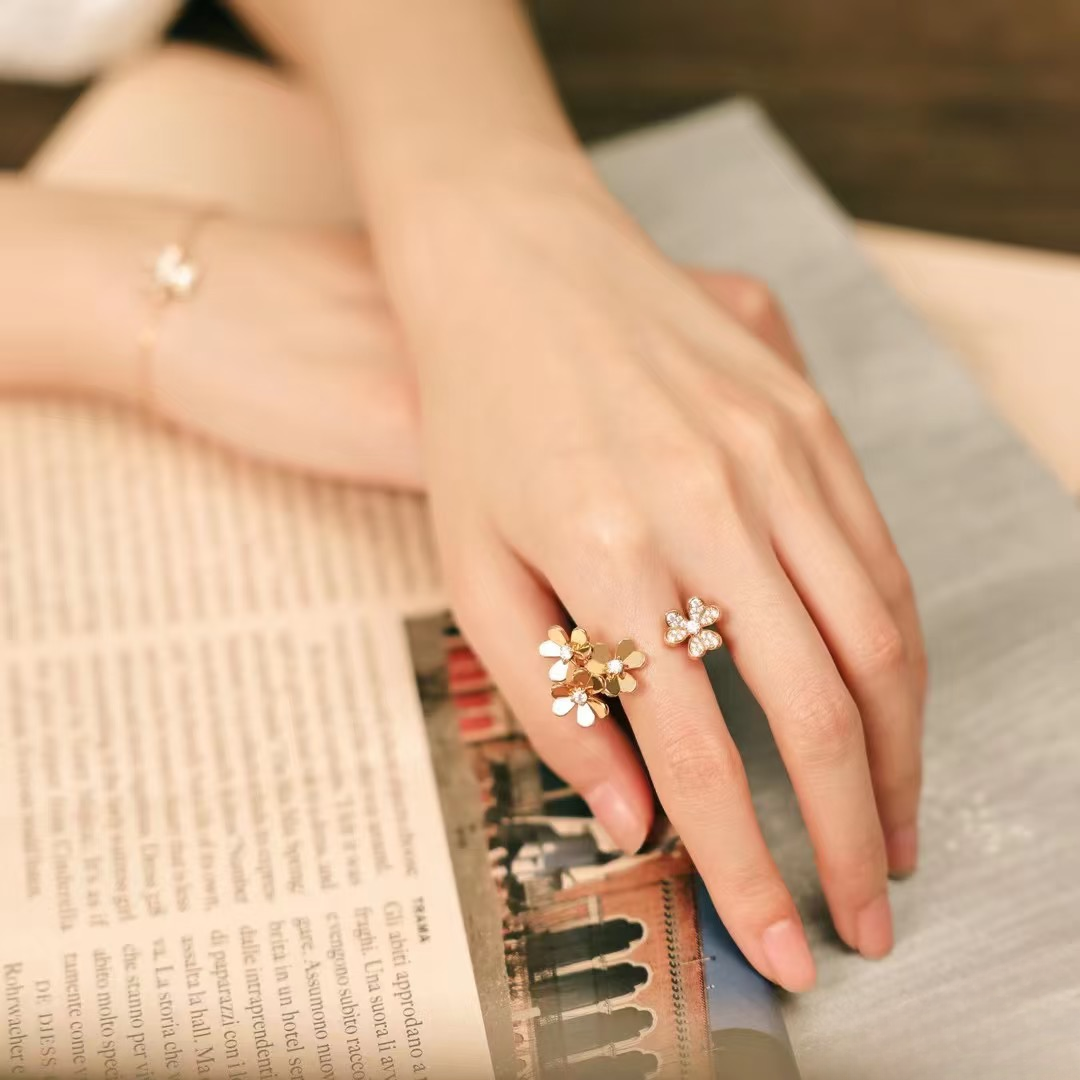 【ヴァンクリーフ】指輪・リング 260318-6