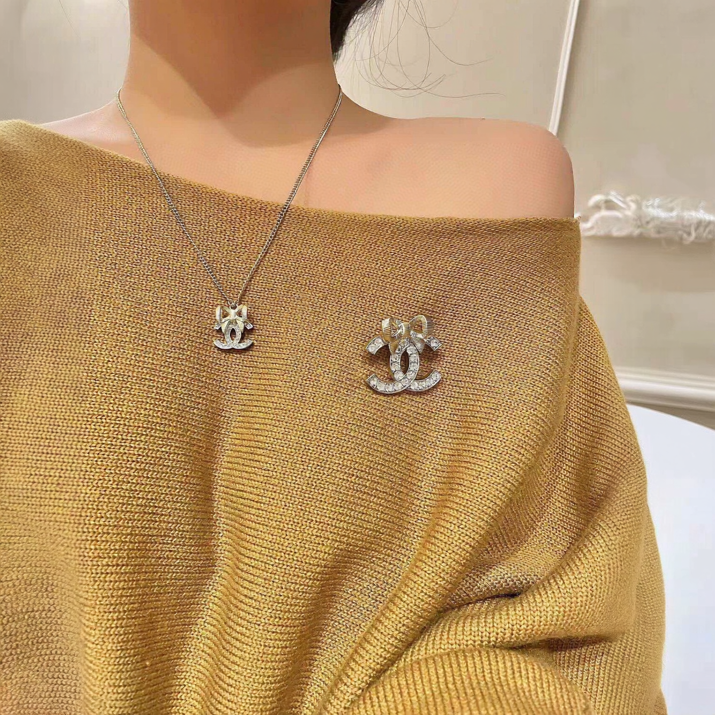 【シャネル】ブローチ・コサージュ 26-0313-4