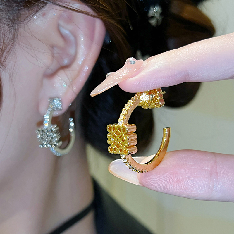 【ロエベ】ピアス 0408-1-3