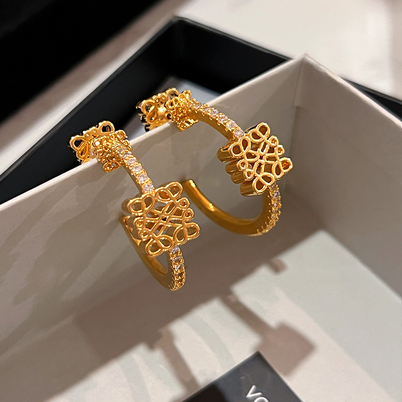 【ロエベ】ピアス 0408-1-3