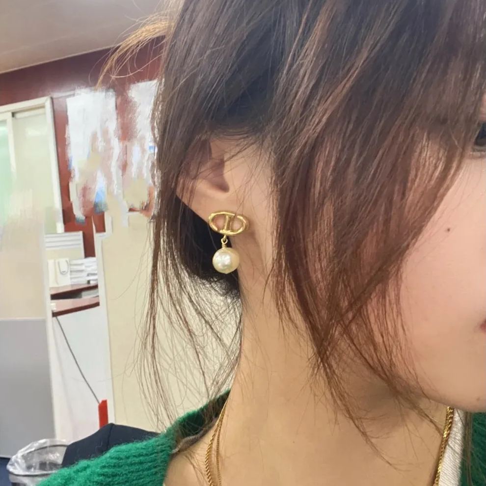 【ディオール】ピアス 0324-3-1