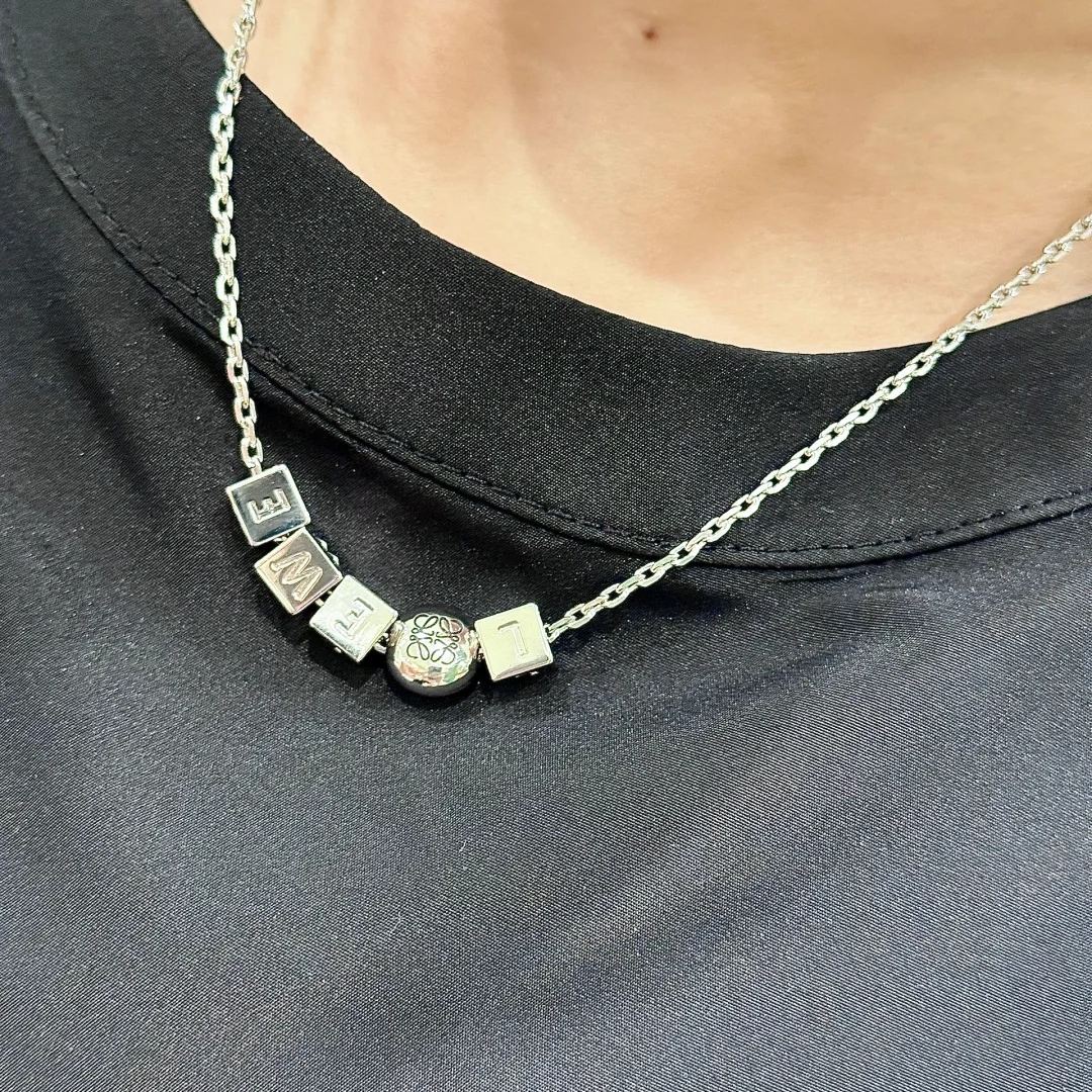 【ロエベ】ネックレス・ペンダント 0828-2-4