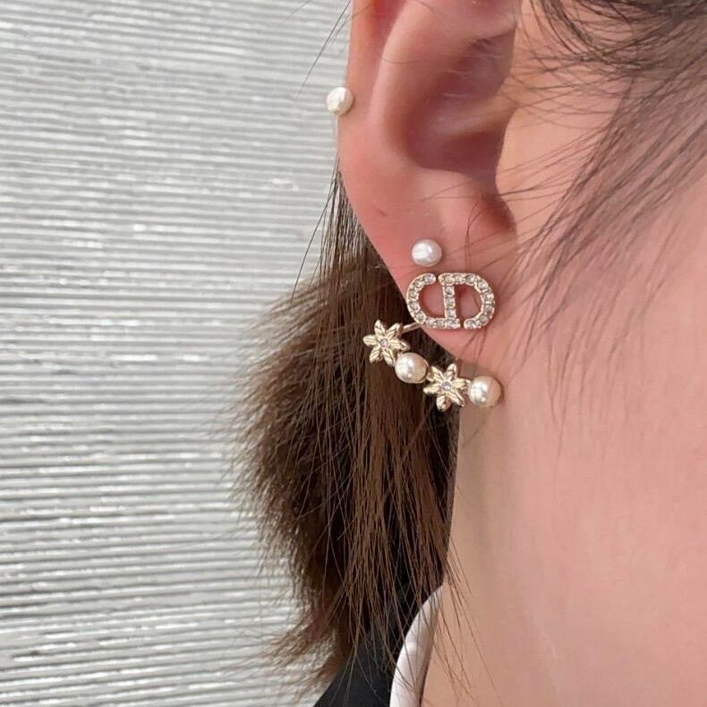 【ディオール】ピアス 26126-7