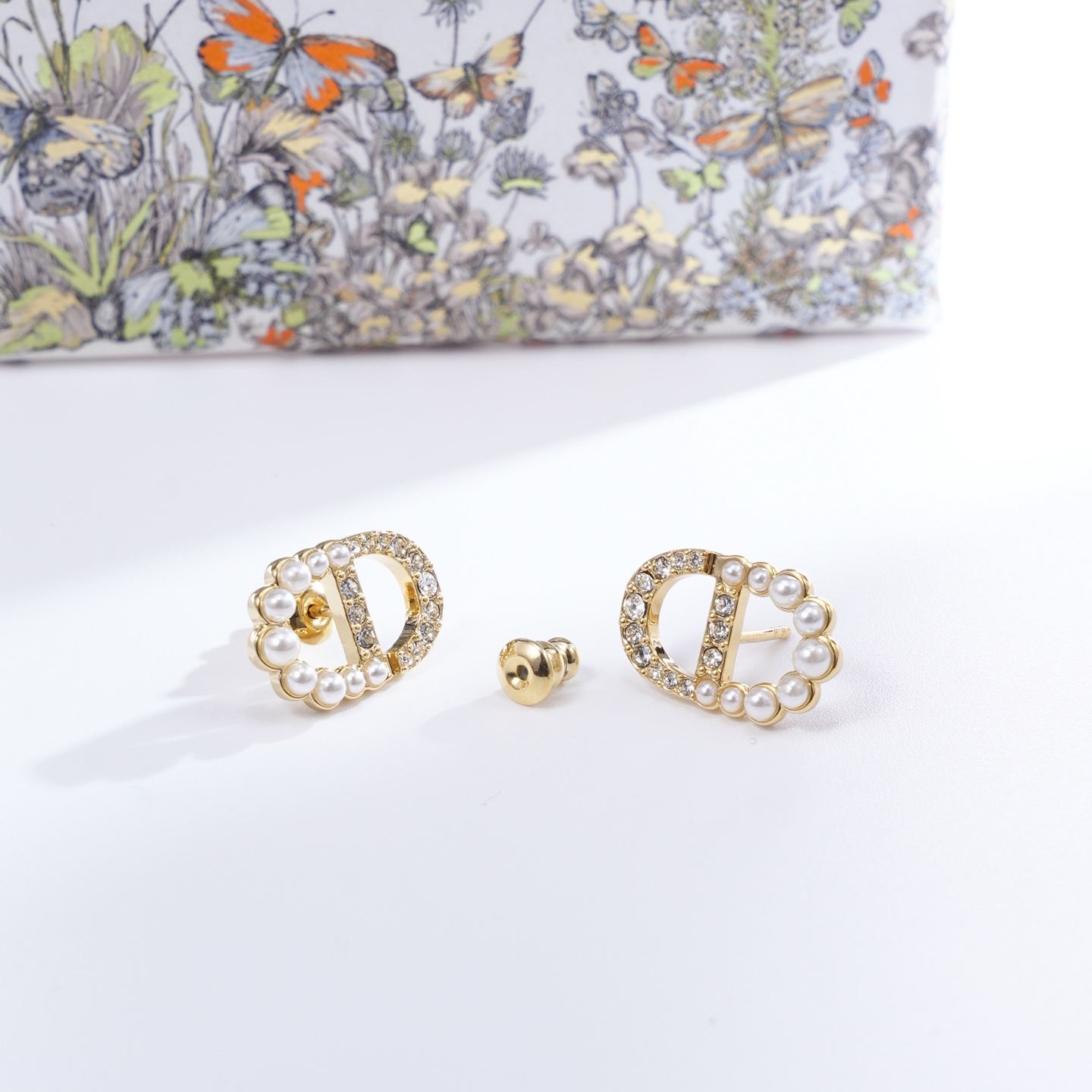 【ディオール】ピアス 26126-10