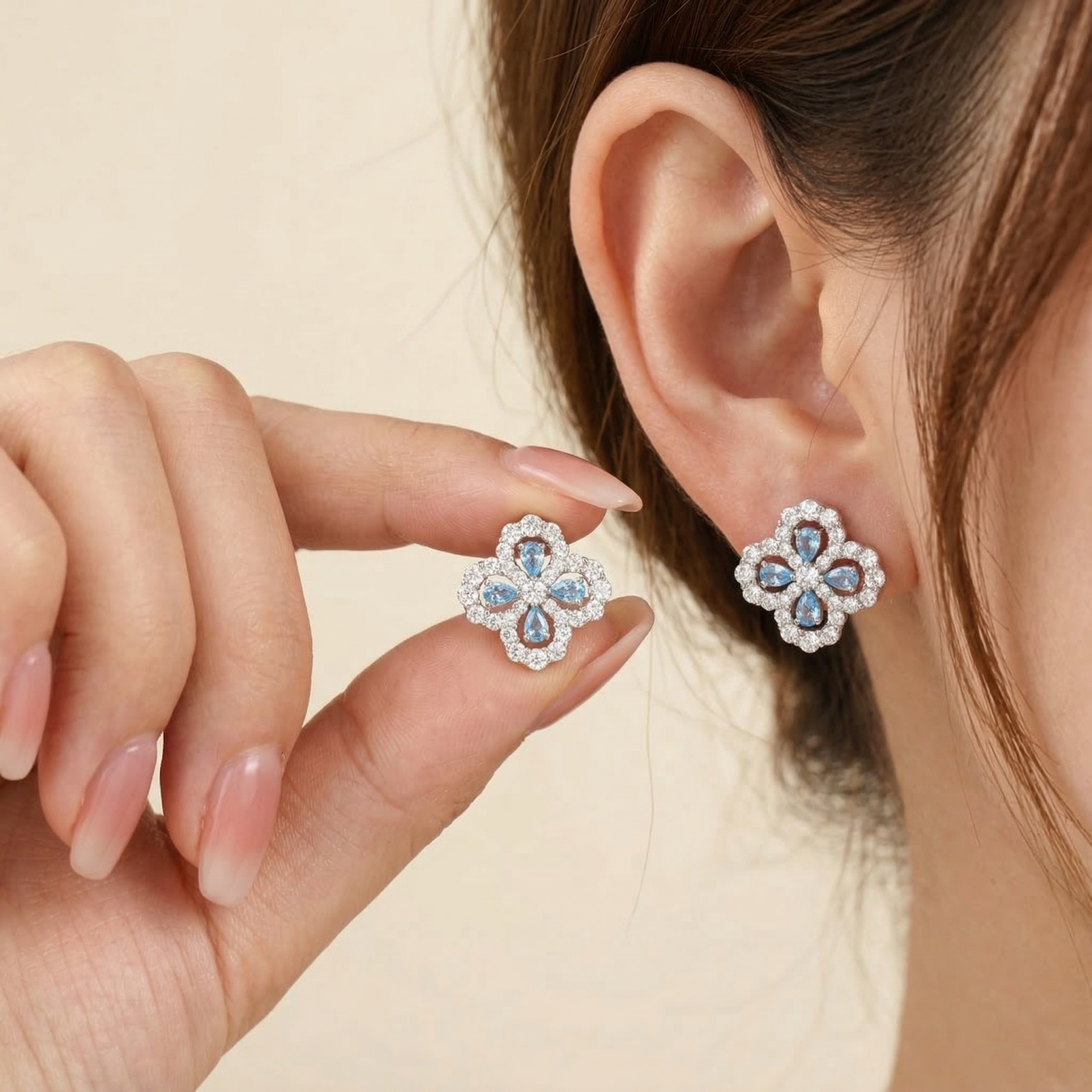 【ハリー・ウィンストン】ピアス   260319-3