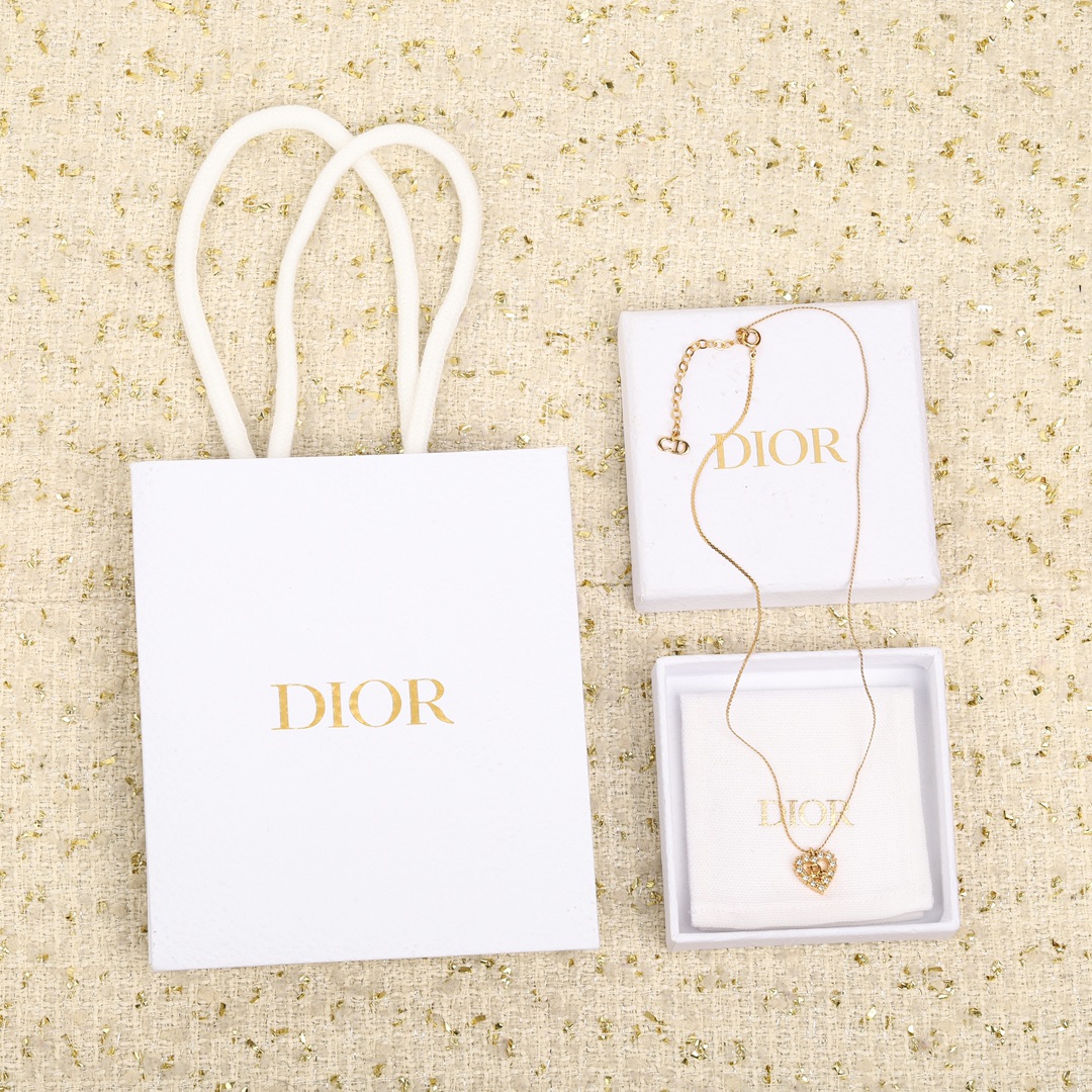 【ディオール】ネックレス・ペンダント 1009-2-4
