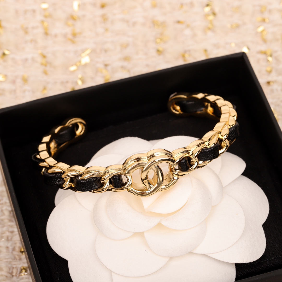 【シャネル】バングル1210-1-1