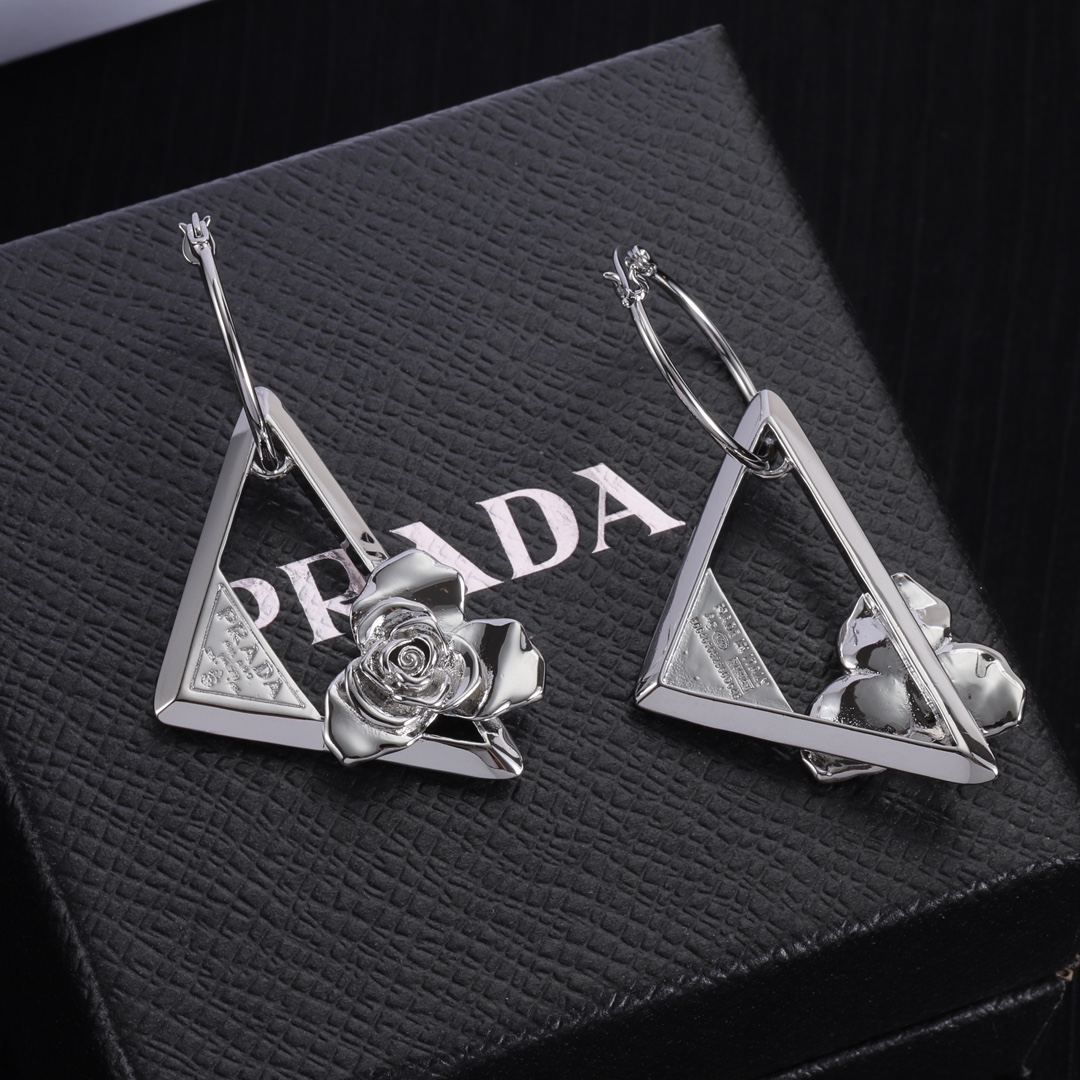 【プラダ】ピアス 0530-1-2