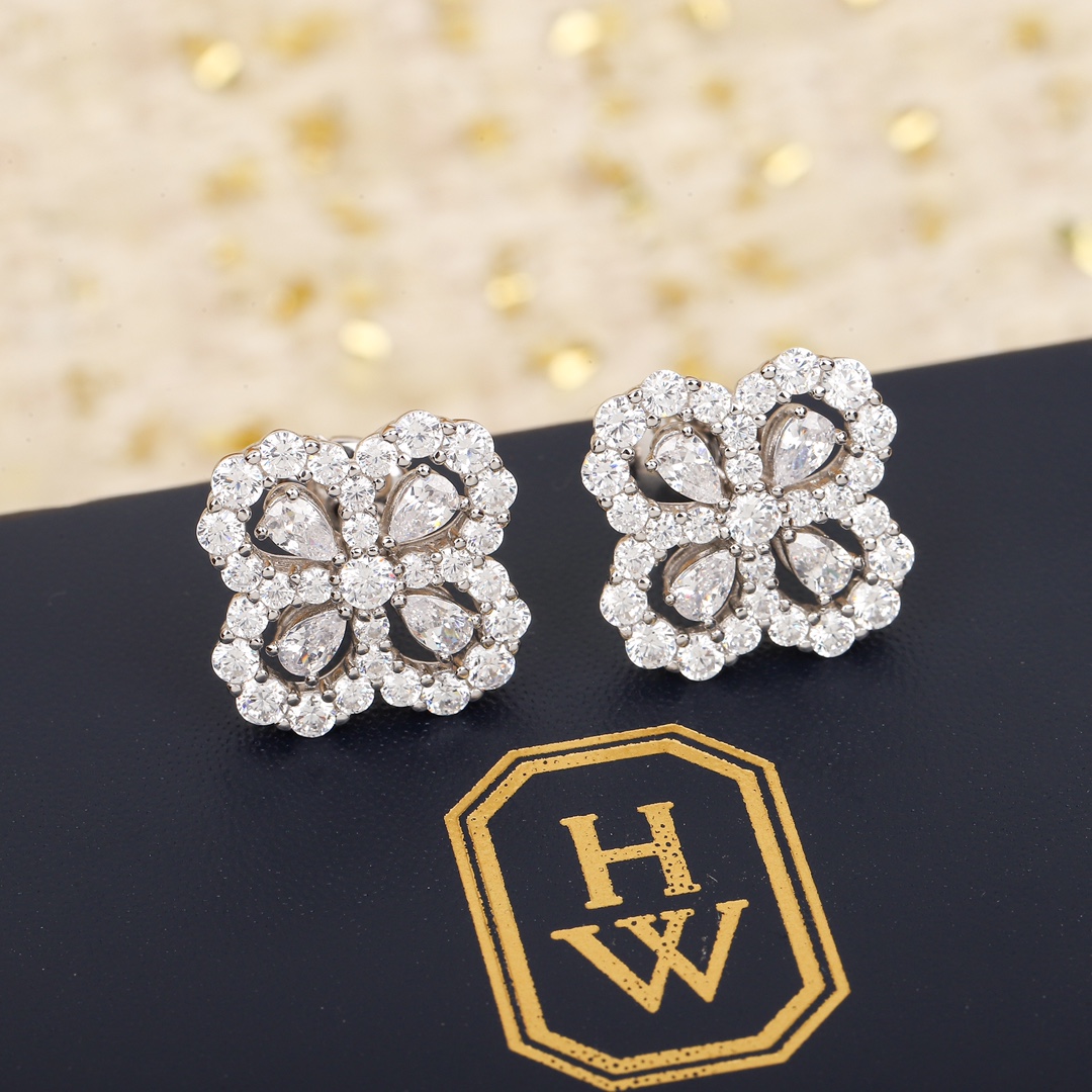 【ハリー・ウィンストン】ピアス   251223-5