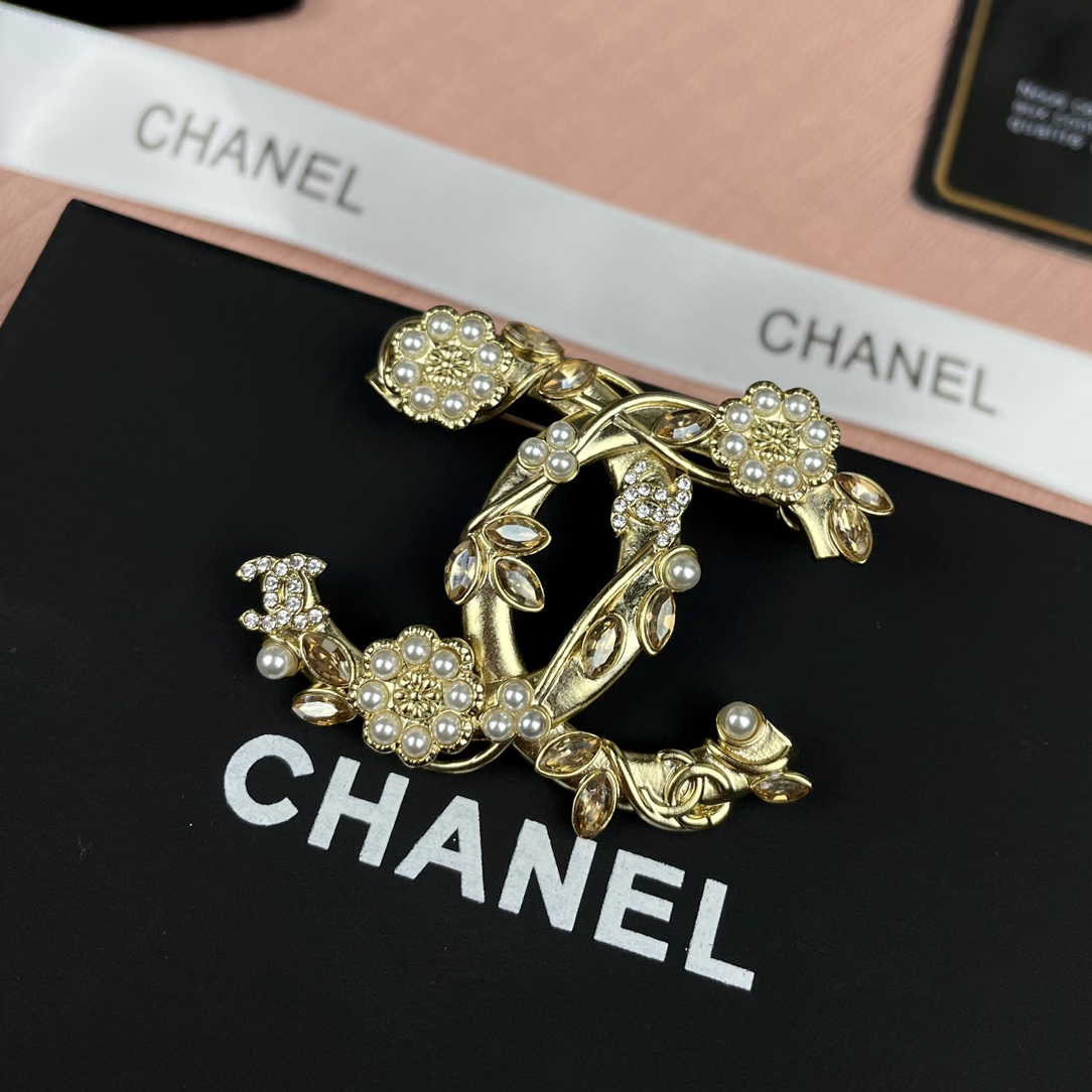 【シャネル】ブローチ・コサージュ26117-5