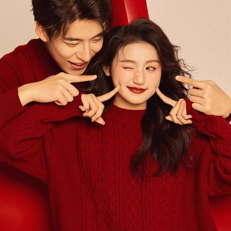 本命年慵懶高級感粗麻花針織衫情侶紅色毛衣