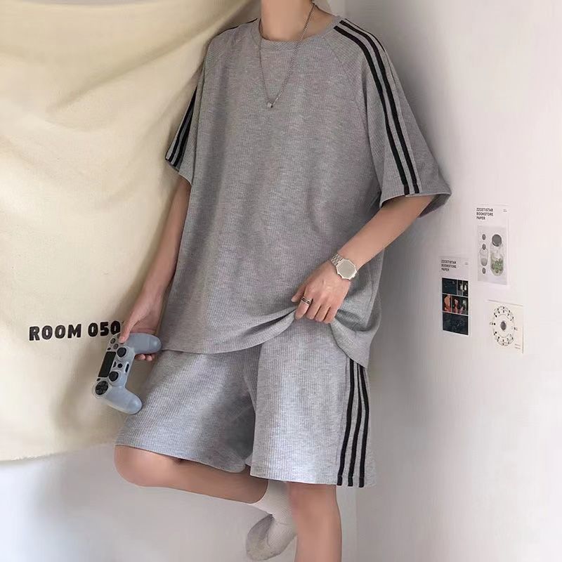 【套裝】休閒男女情侶款三條杠短袖T恤+短褲兩件套裝-vivivale