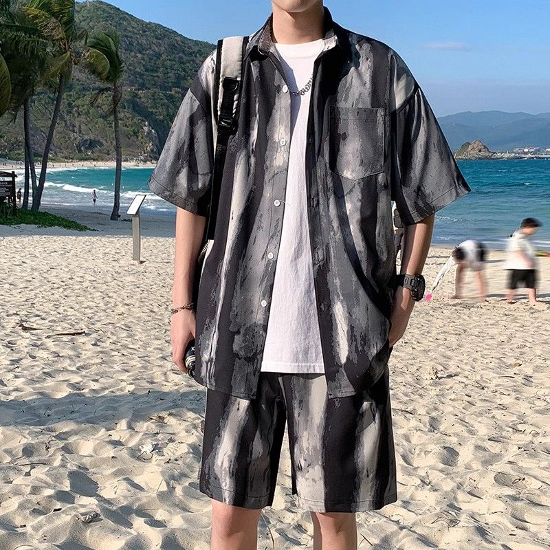 【套裝】冰絲薄款寬鬆短袖花襯衫+休閒速乾沙灘短褲兩件套裝-vivivale