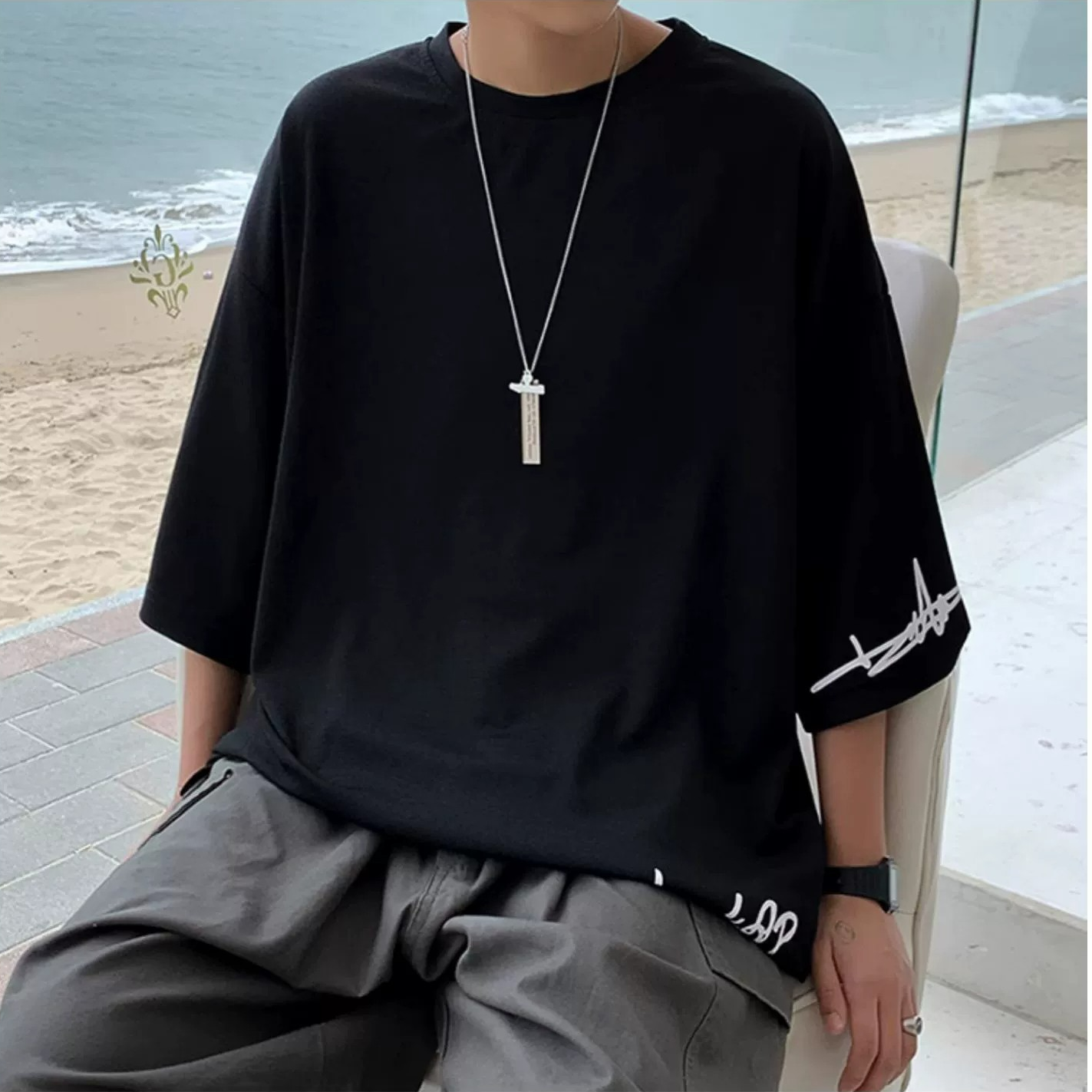 潮流百搭休閒圓領五分短袖T恤-vivivale