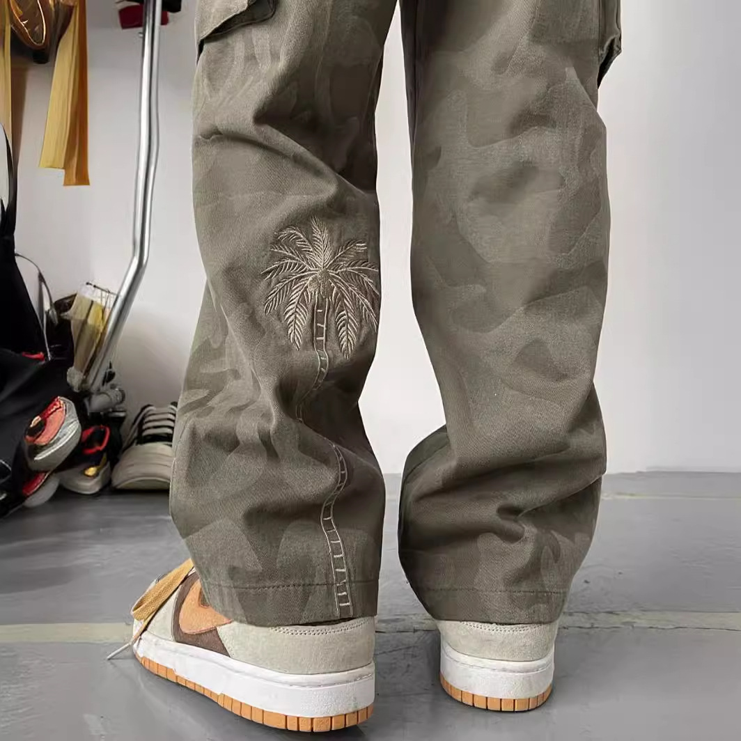 水洗迷彩高街復古刺繡百搭直筒休閒工裝褲-vivivale
