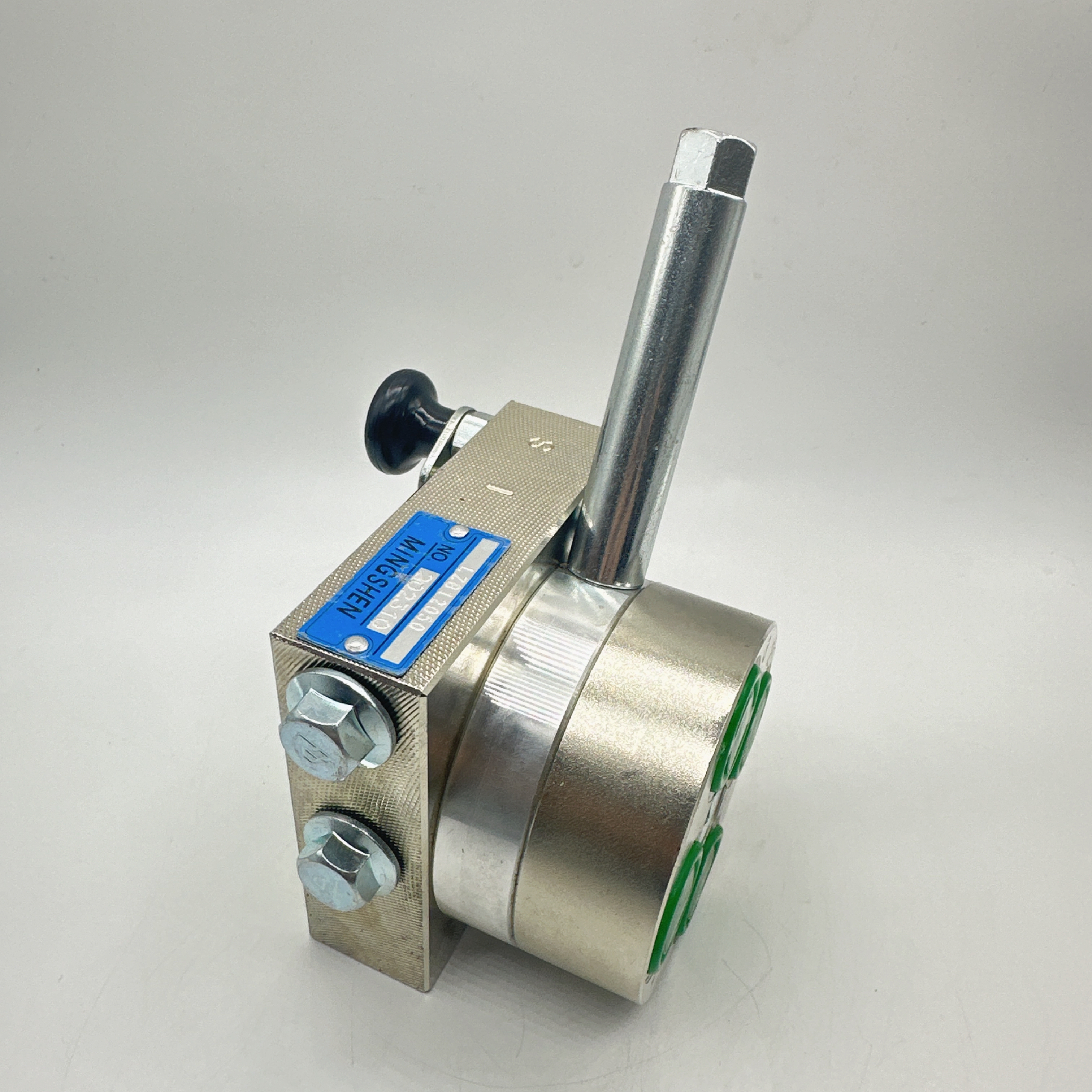 Handle-operated directional control valve