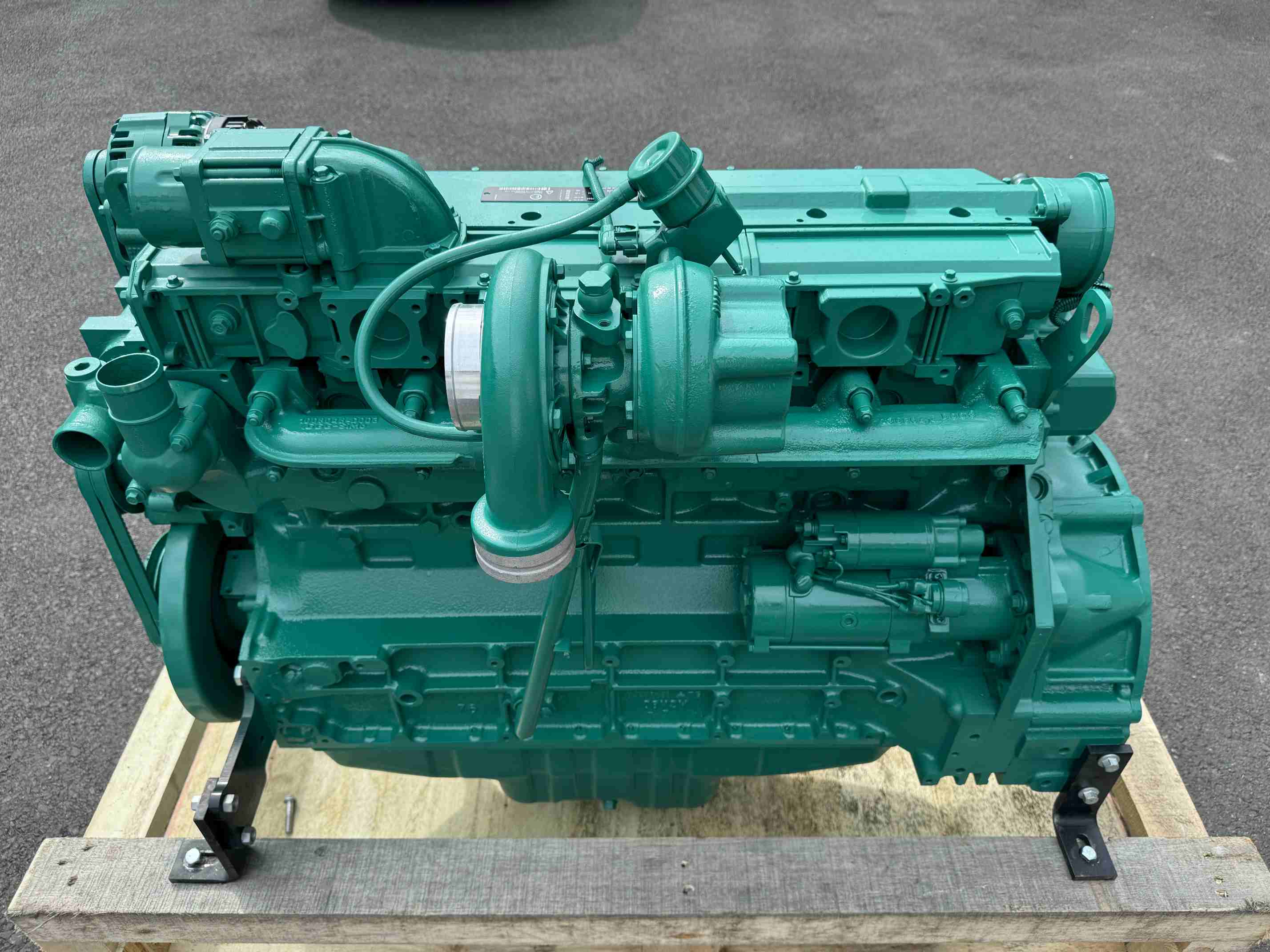 VOLVO_EC240 EC290 EC360 DX300 DX340 CX210 CX240 (Volvo Penta TAD720VE) Engine Assembly