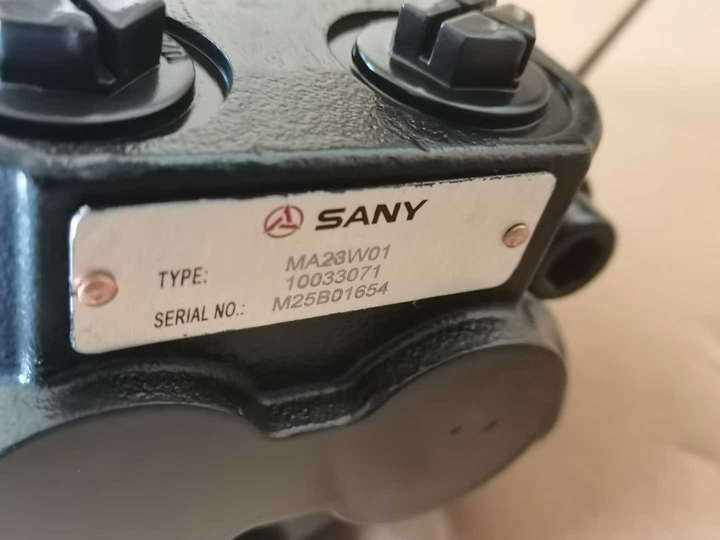 SANY485/550. KYB fan motor, Kawasaki fan pump // K3VL28/C -10RSM-PR-T574 USE FOR/0ZKL297638/0ZKL297638SANY-MA23WO110033071M25B01654