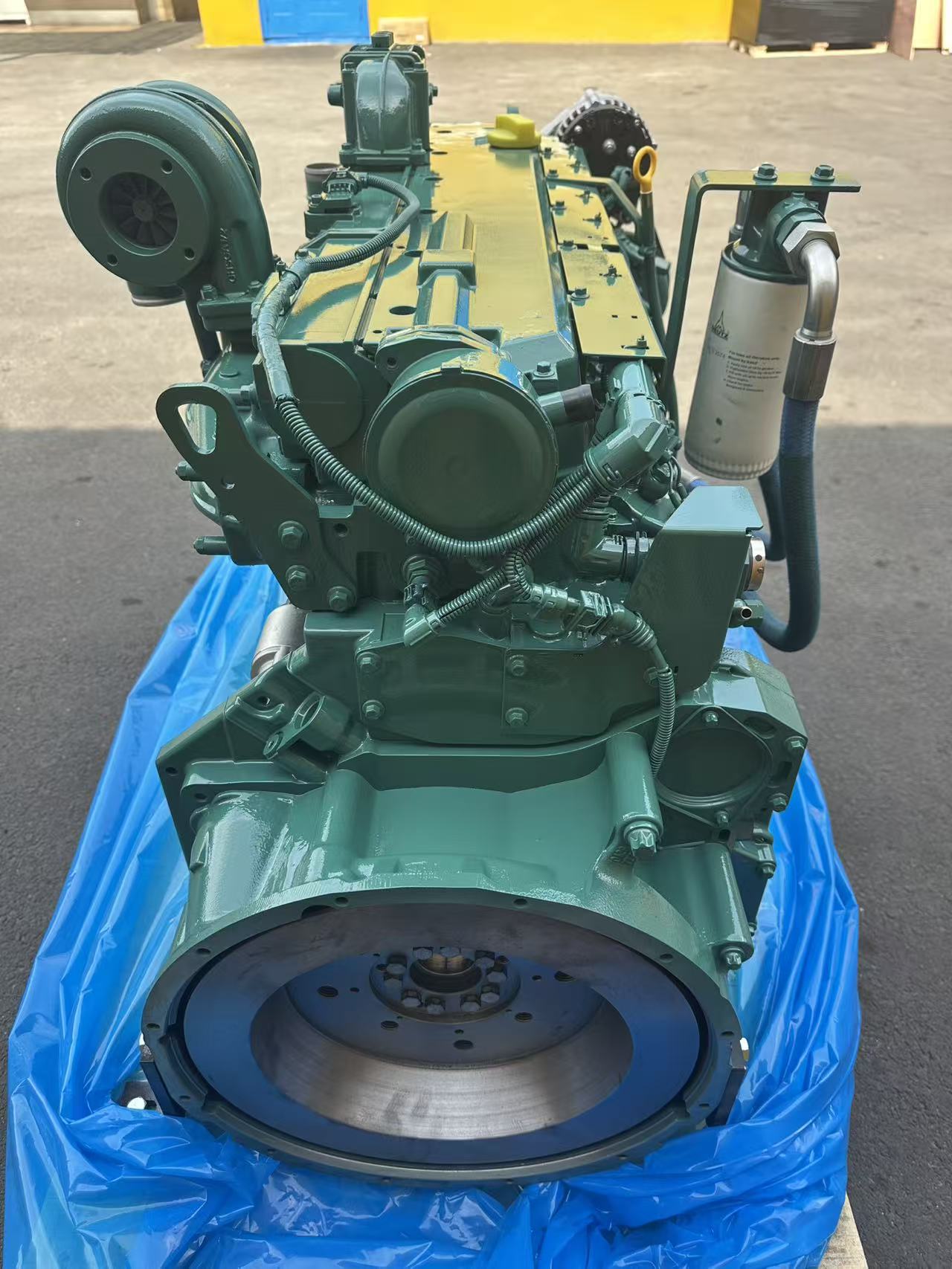 VOLVO. D7D engine assembly