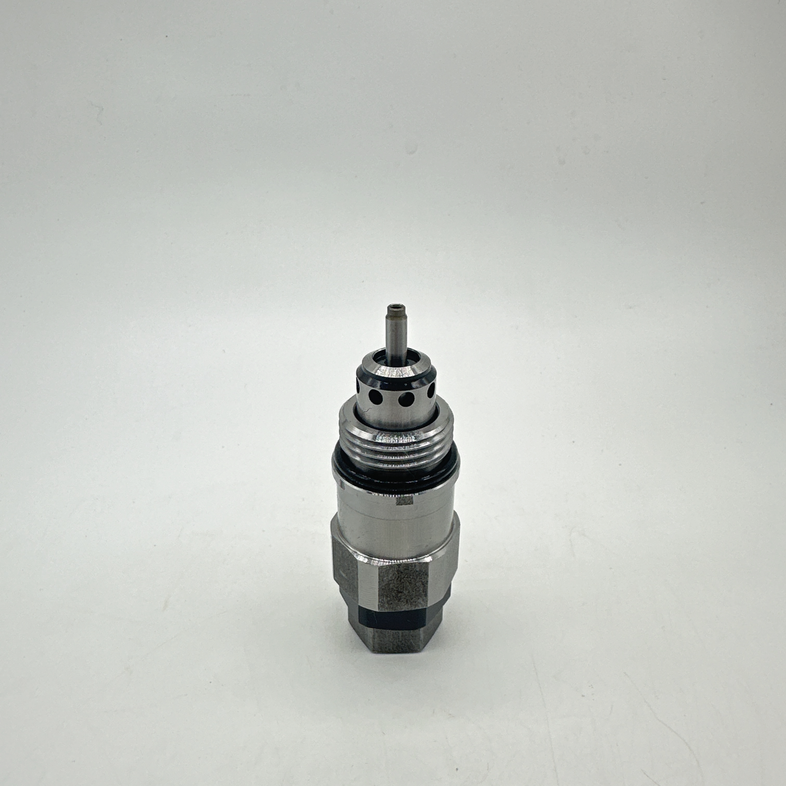 Yuchai yc 35 main relief valve - universal type CAT 352-7223. 352-7122. CAT320D 323DL