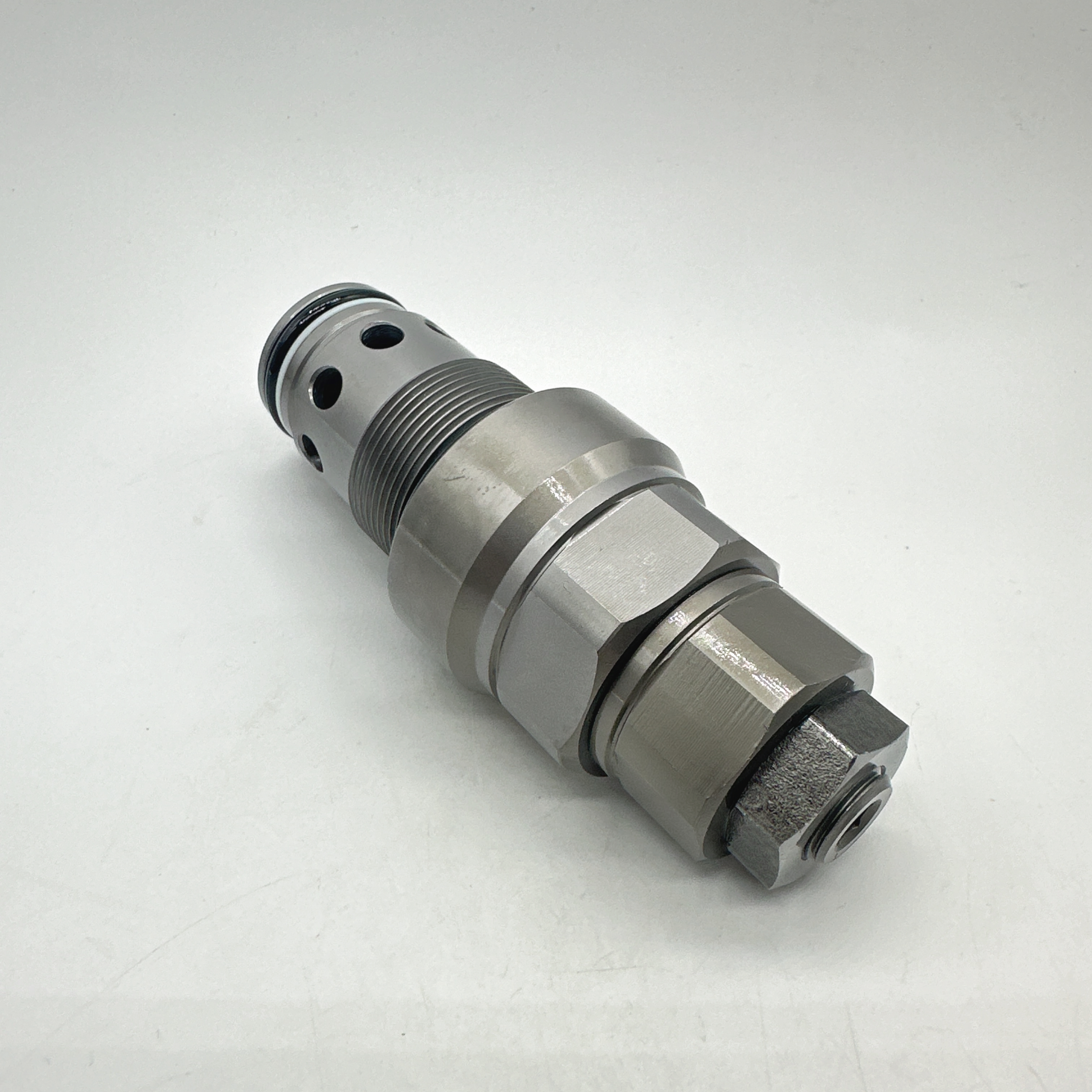 SANY365 385 485 EC360 360B Crusher Hammer Overflow Valve 365P718112 / VOE14552974 14577745