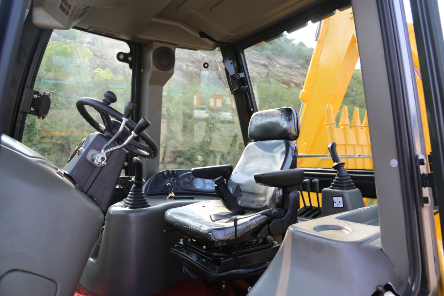 The Main Performance Parameter of Backhoe Loader ＳＡＭ388