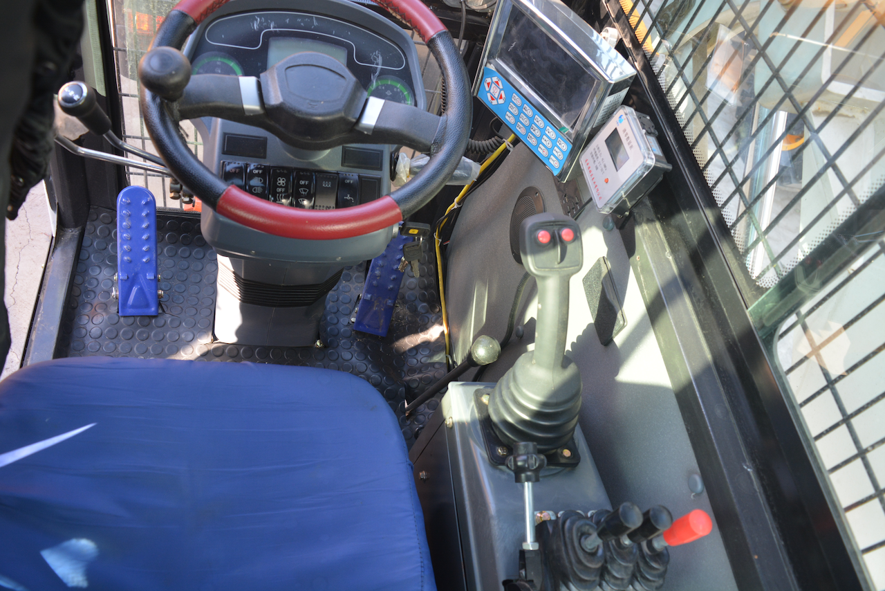 4-cubic concrete automatic mixing integrated machine