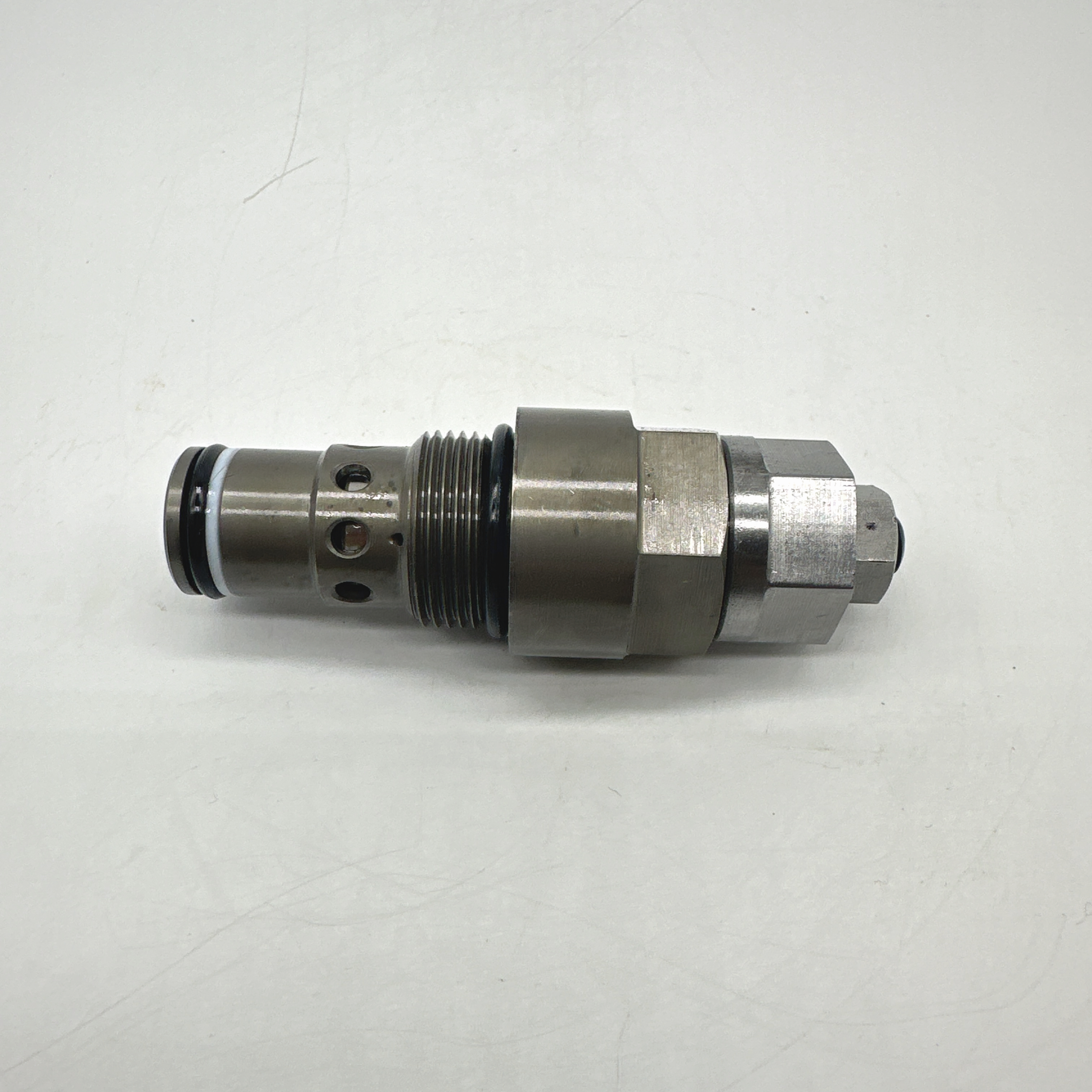 SANY95 main valve short model, relief valve original equipment