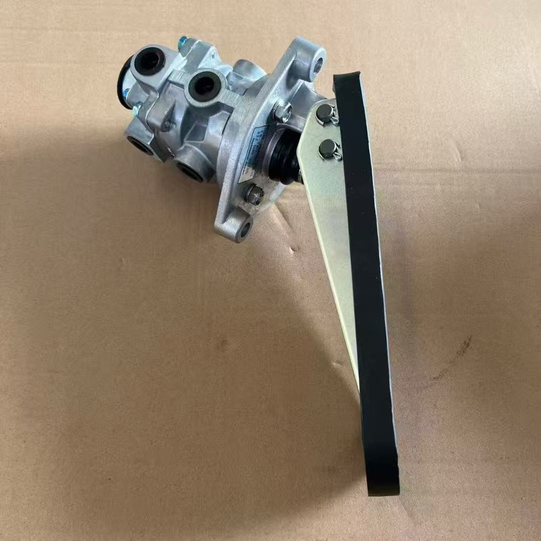 KOMATSU Genuine Control Device Part Number: 566-35-44110 Applicable Models: HD405-6, HD255-5