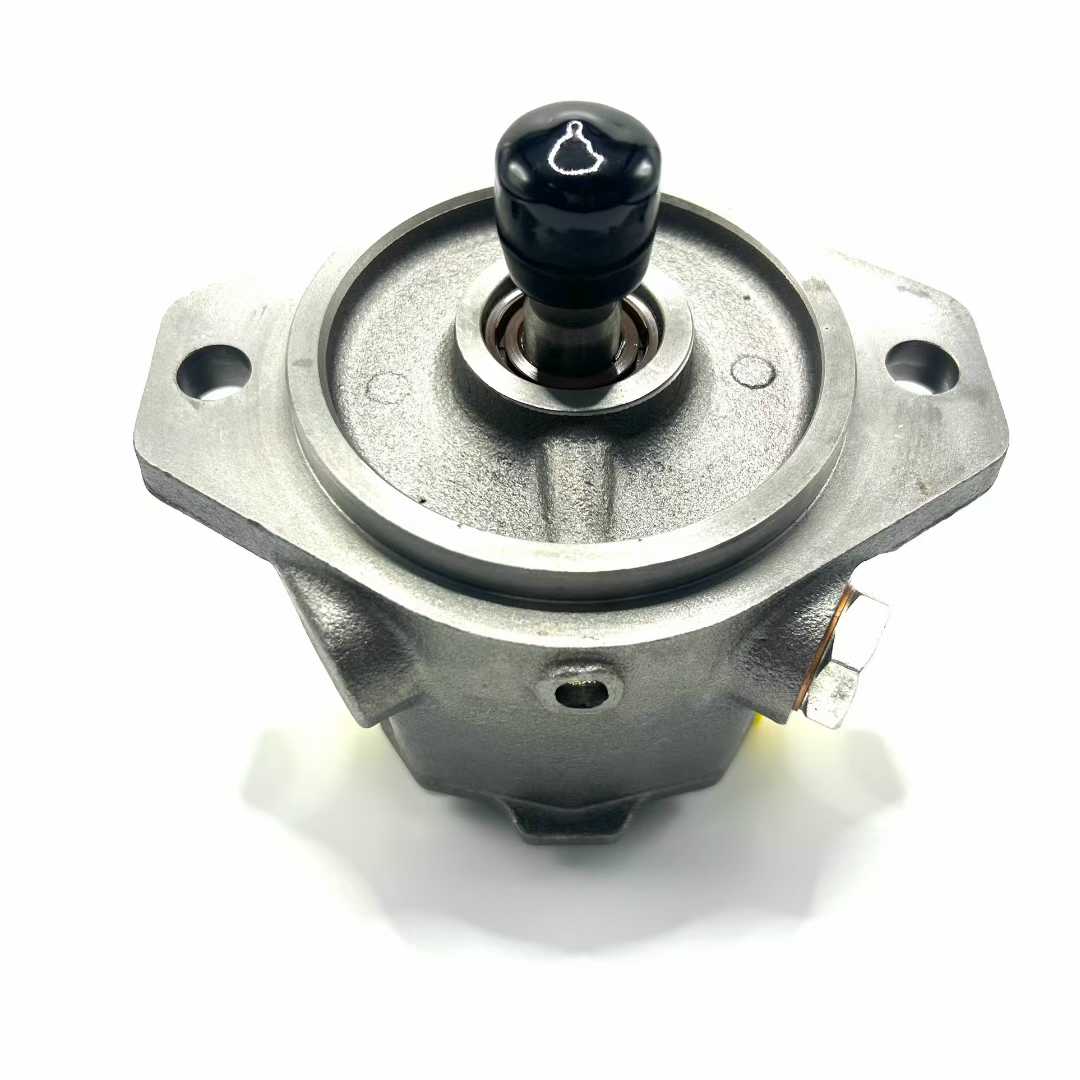 CAT / C13 engine  384-8612 gear pump