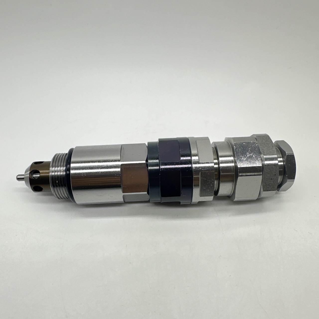 Komatsu/PC200-6 main relief valve