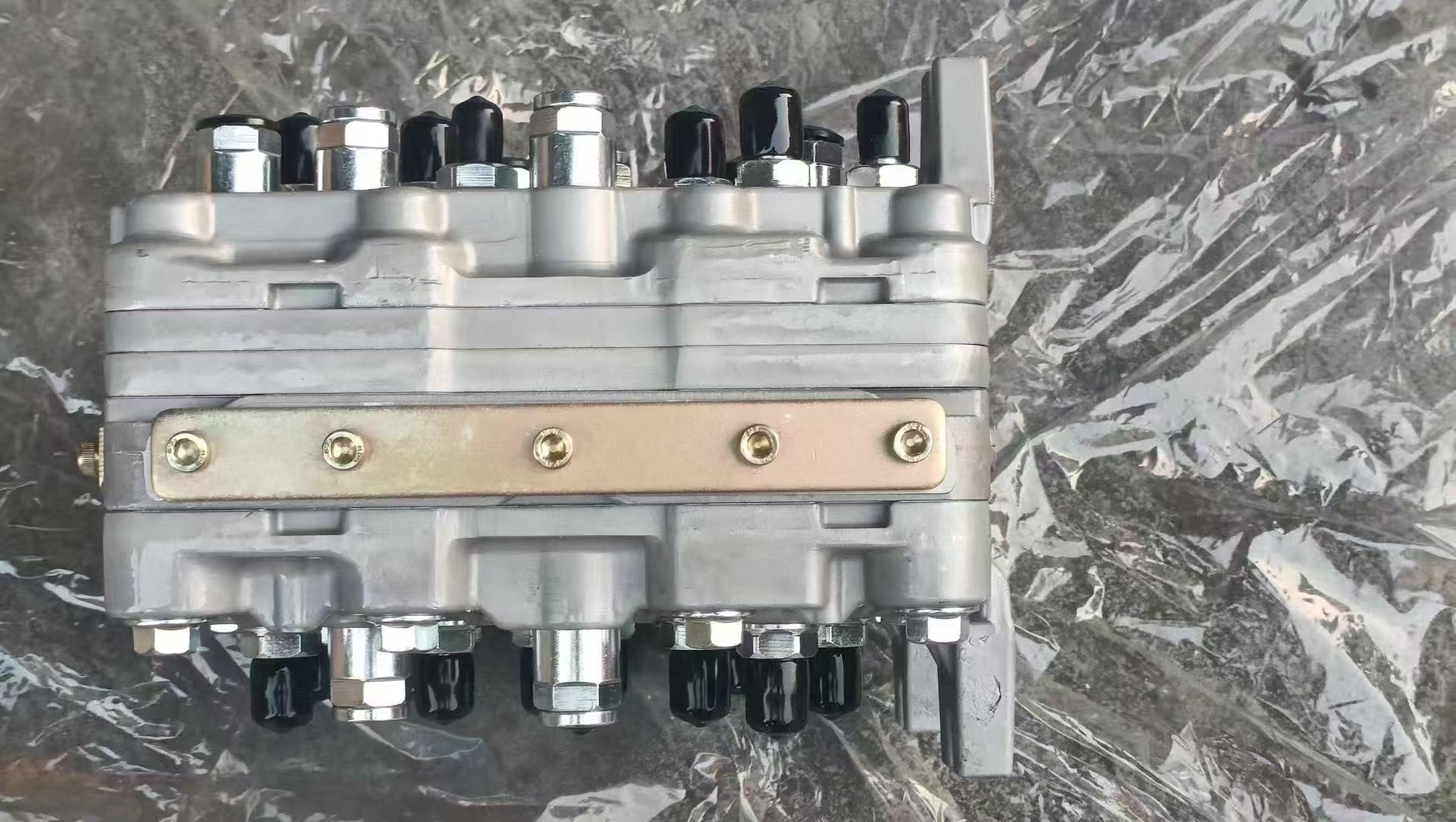 Hitachi zx110, zx120, zx200, zx230, zx250, zx270. zx330, zx450. zx600, zx800. Signal valve, valve YA00000543
