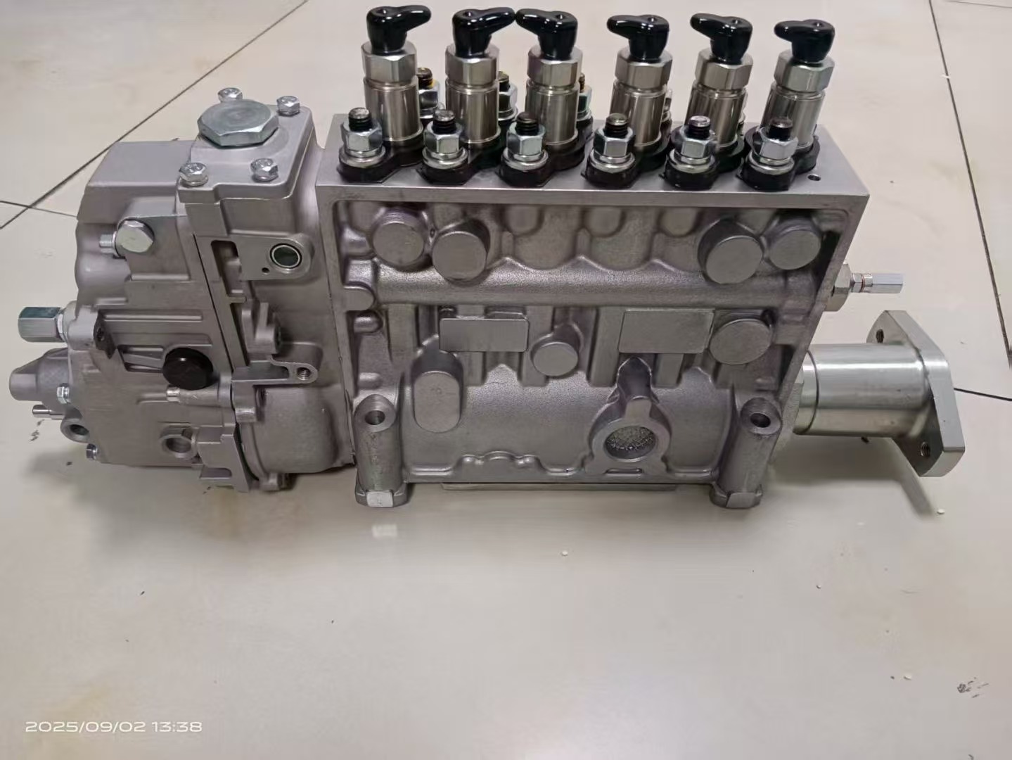 6211-72-1310injection pump