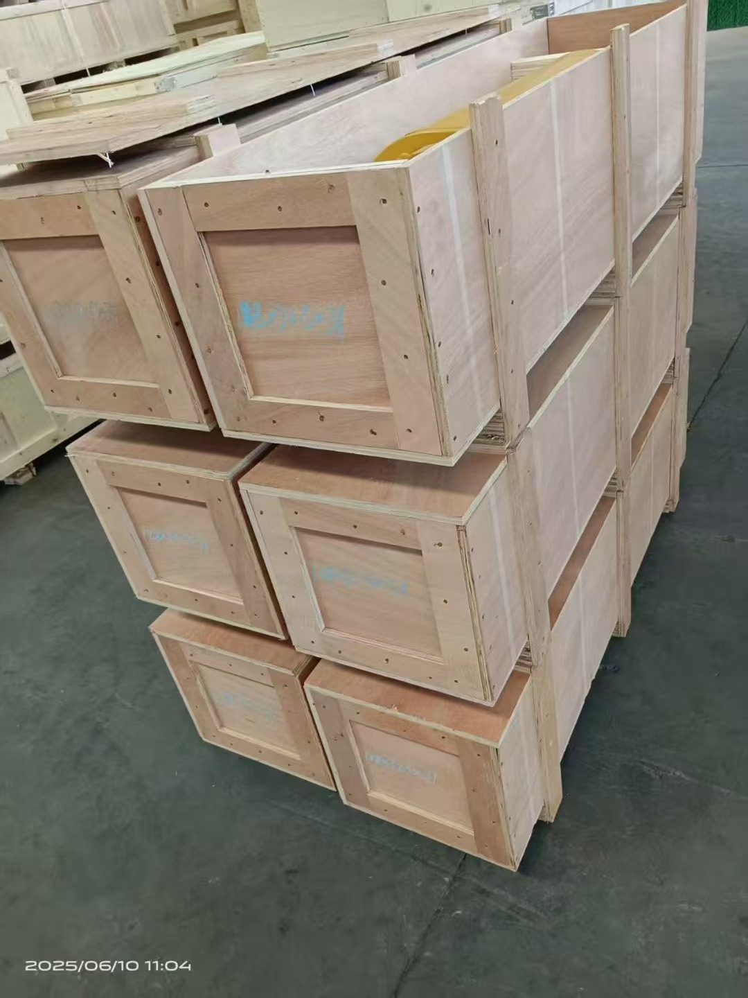 134-30-73161 Komatsu bulldozer D61EX-12 has tightened ​14Z-30-31111 D65EX-12 tightened